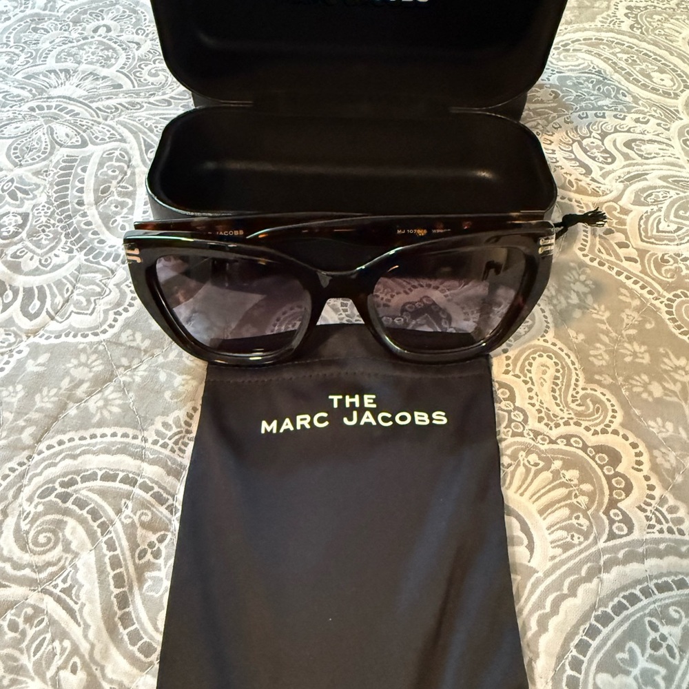 Marc Jacobs Black and Gold Sunglasses